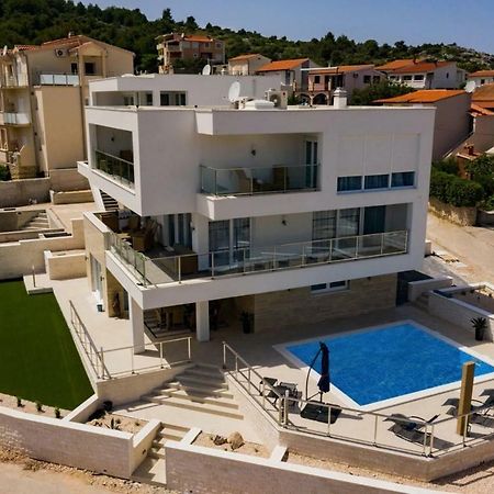 Villa Compass; Luxury experience in natural bay. Ražanj Extérieur photo