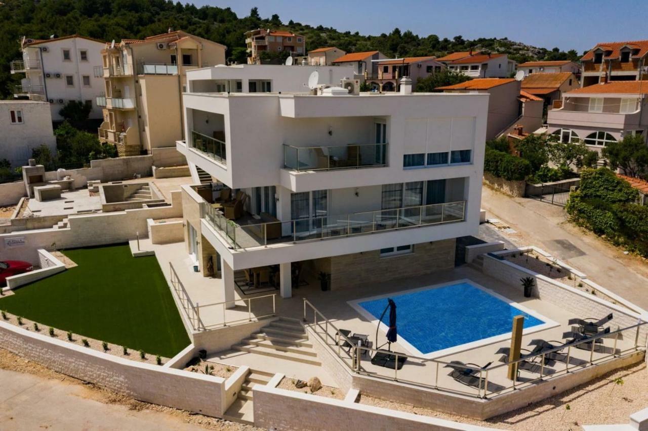 Villa Compass; Luxury experience in natural bay. Ražanj Extérieur photo